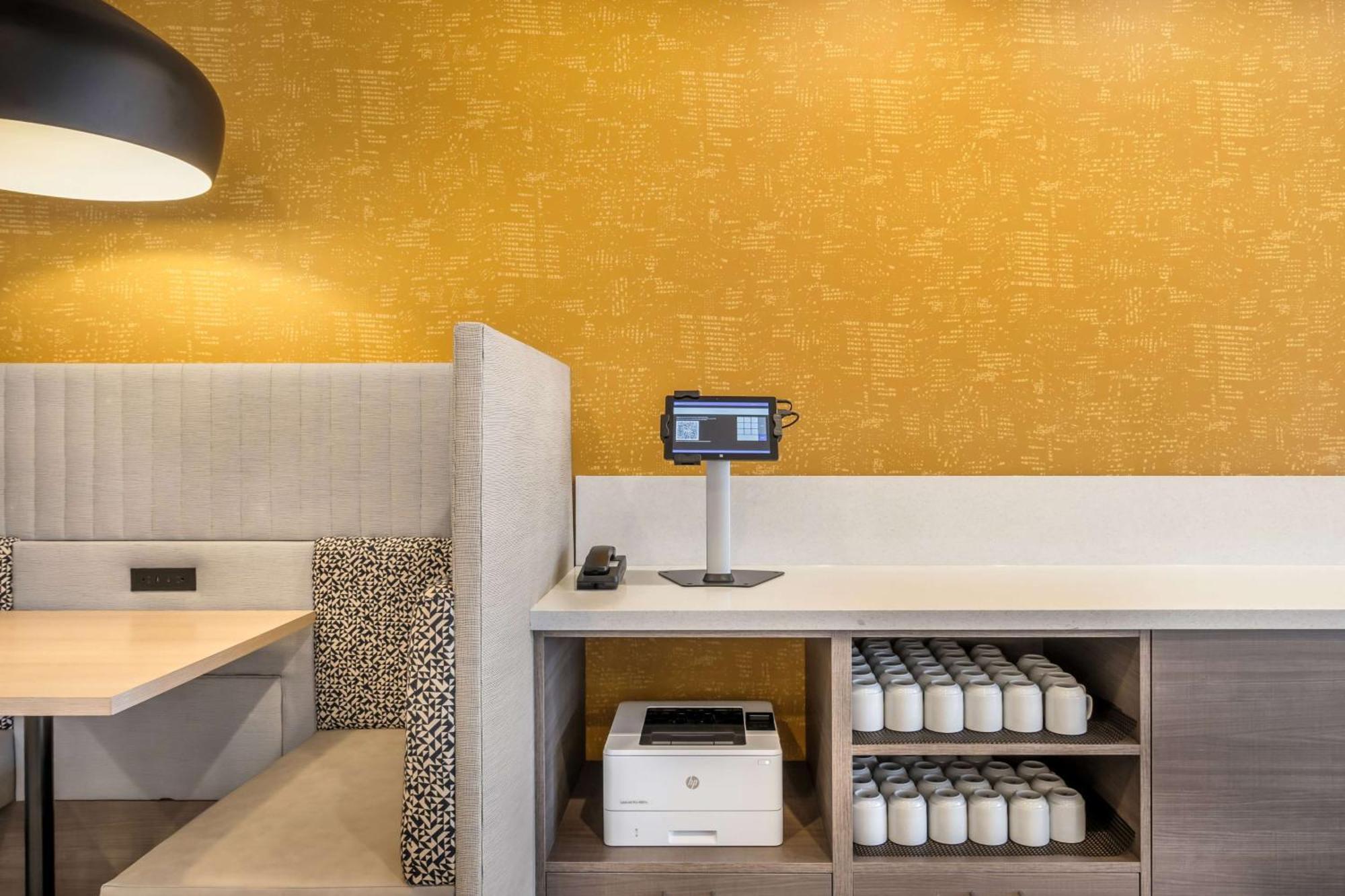 Home2 Suites By Hilton Reynoldsburg Columbus East エクステリア 写真